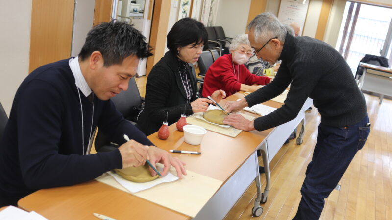 光明塾 屋内講座「マイ皿をつくってみよう!」